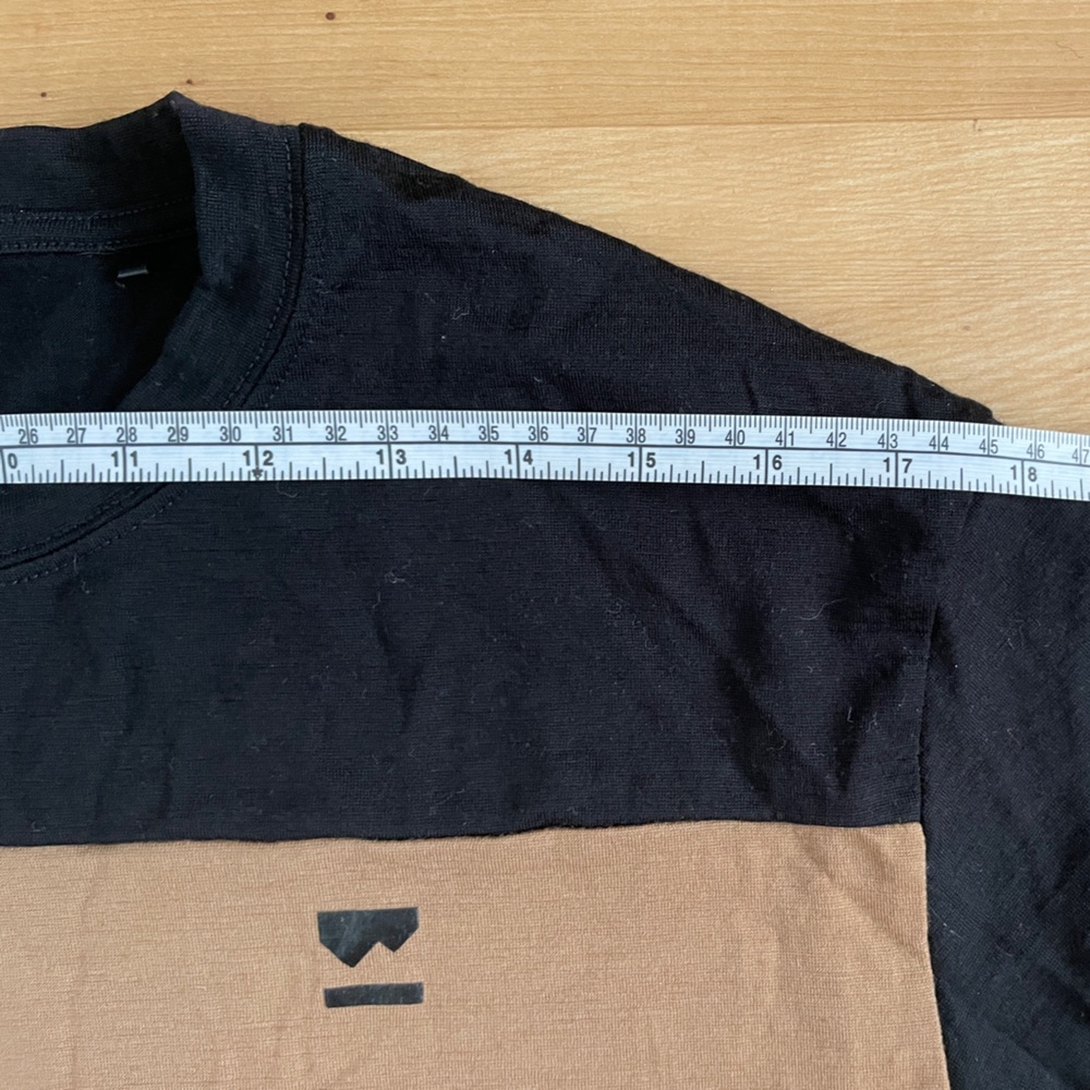 Mons Royale 200 Merino Wool Long Sleeve Base Layer Medium Black Brown - Picture 5 of 10